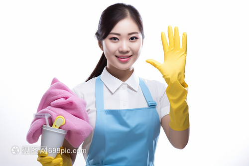 提供保洁服务的工作人员